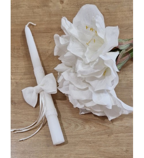 Krikšto balta žvakė su lininiu kaspinėliu 30 cm. Spalva balta / balta